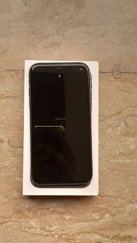 iphone 11 -jv - with box 6