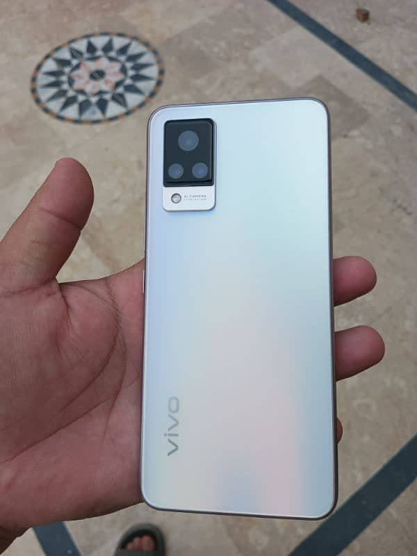 VIVO V21  8+4/128 ful packing 1