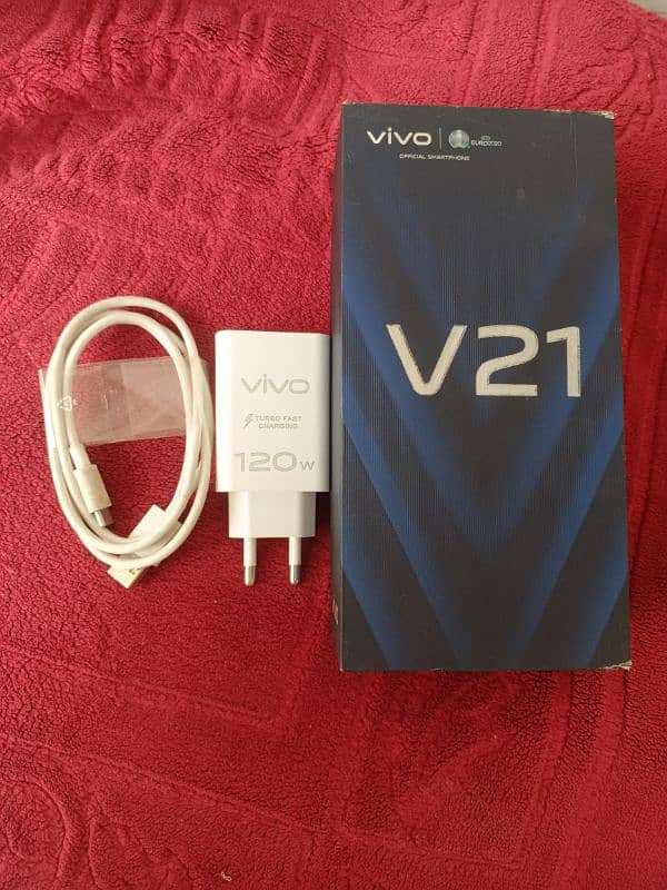 VIVO V21  8+4/128 ful packing 9