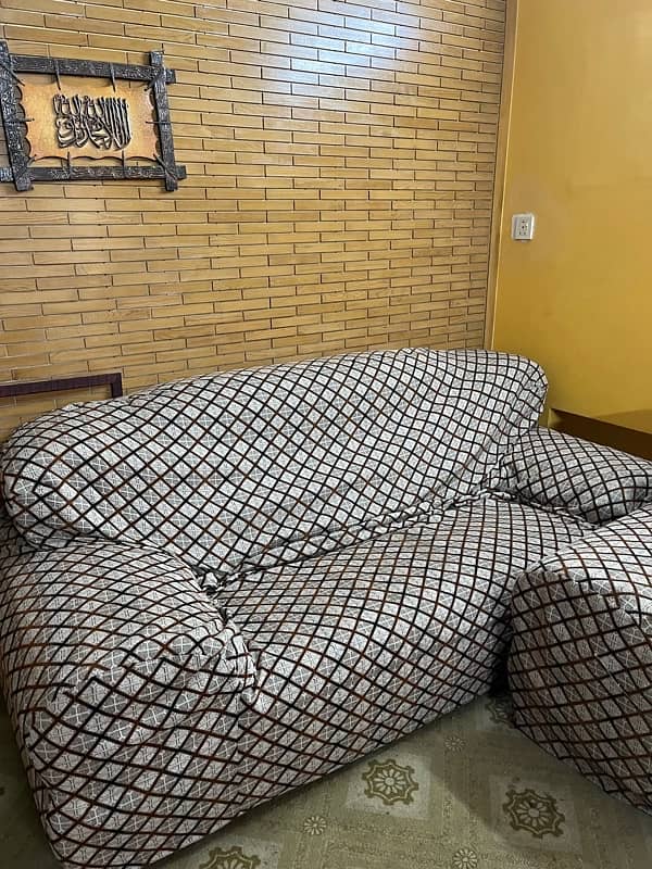 china king size sofa 0