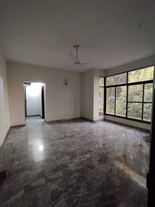 Beautiful 2 Kanal House Available For Rent In F/6/2 Islamabad 14