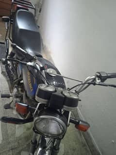 Suzuki 150 GS