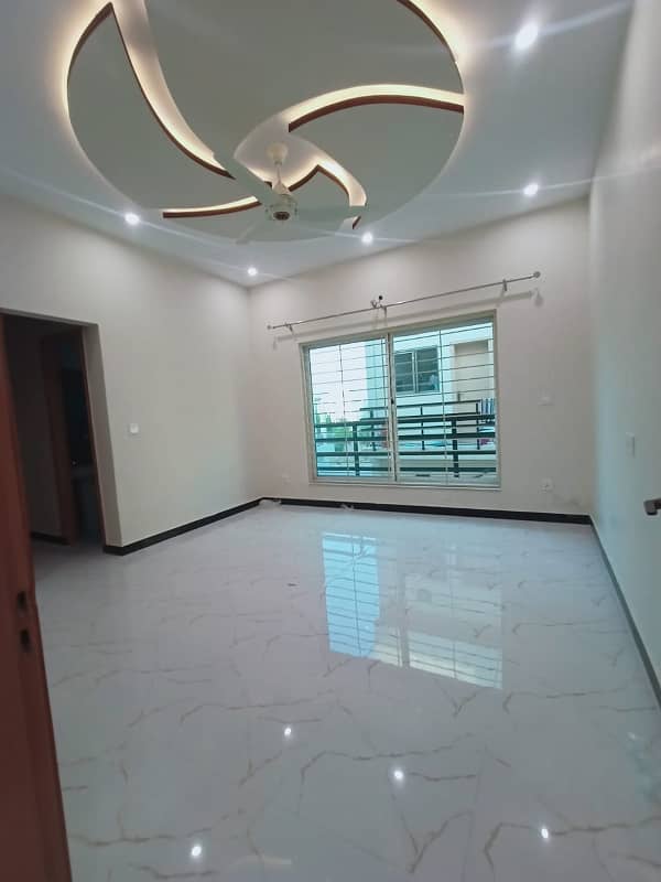 Sector: N , 8 Marla Brand New House for Rent Bahria enclave Islamabad 18