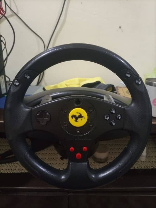 thrustmaster gt Ferrari edition steering wheel 1