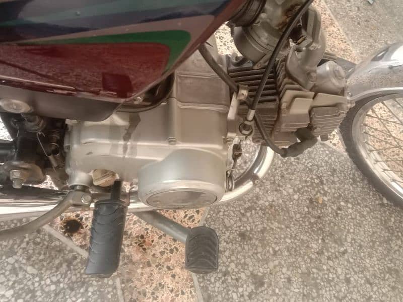 honda 70 for sale in orignal condition 5