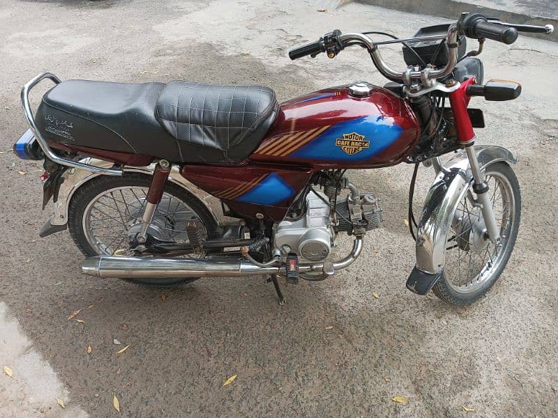 Honda CD 70 2018 Model Bike for Sale in Lahore Pakistan 2