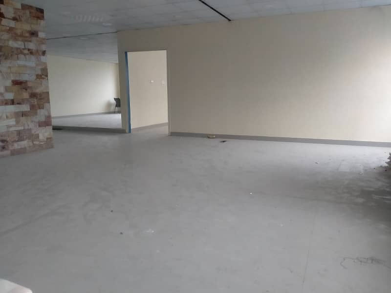 4000 Sqft Commercial Space For Office Available On Rent In G-6 Islamabad 12