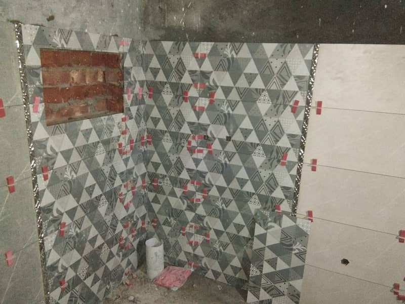 Tile Fixer /Marble Tiles Services / Tile Fixing 2