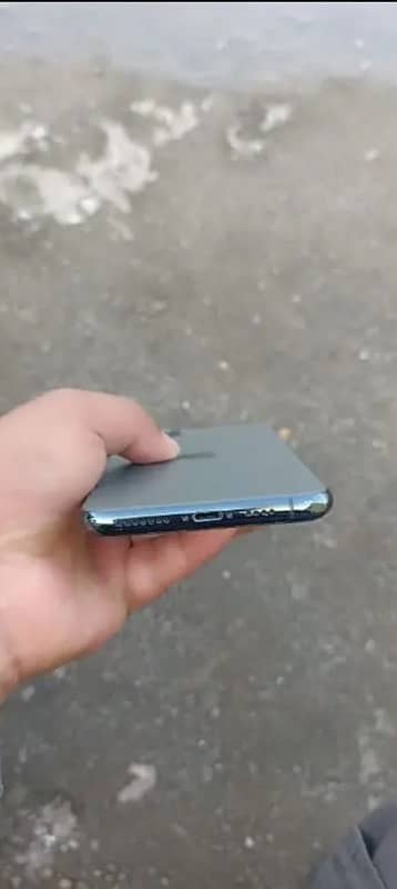 iPhone 11 Pro Max 512gb jv non active 2