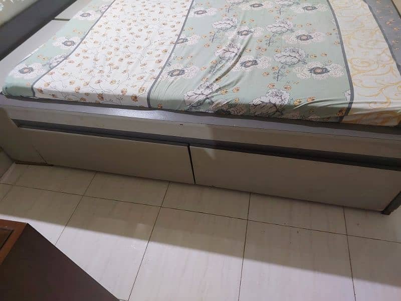 Wooden storage bedset with trundle with cupboard for sale 4