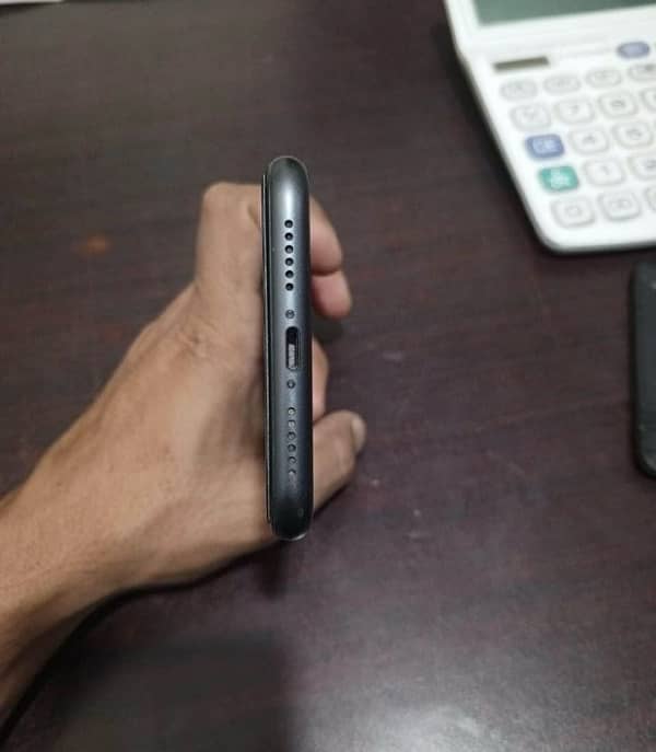 Iphone 11 nonpta 3