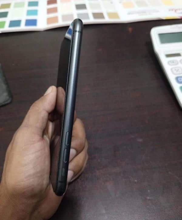 Iphone 11 nonpta 4