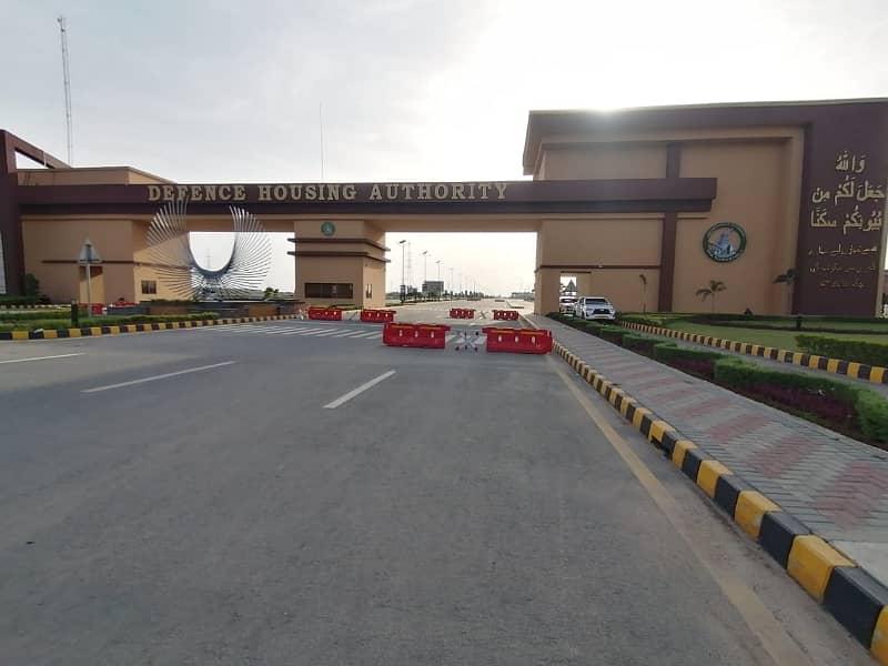 5 Marla Plot For SALE In DHA Gujranwala 0