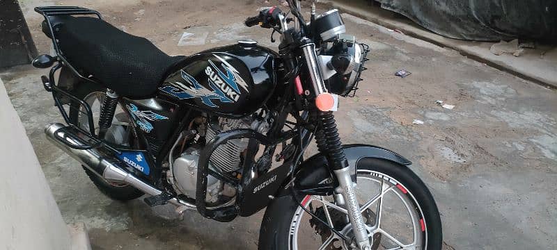 Suzuki GS 150SE excellent condition 0