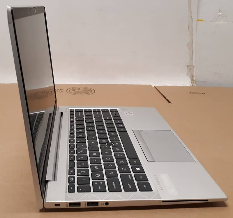 HP Core i7 10th Elitebook 840 G7 iIPS 16/256 ssd | almost Fix Price 3