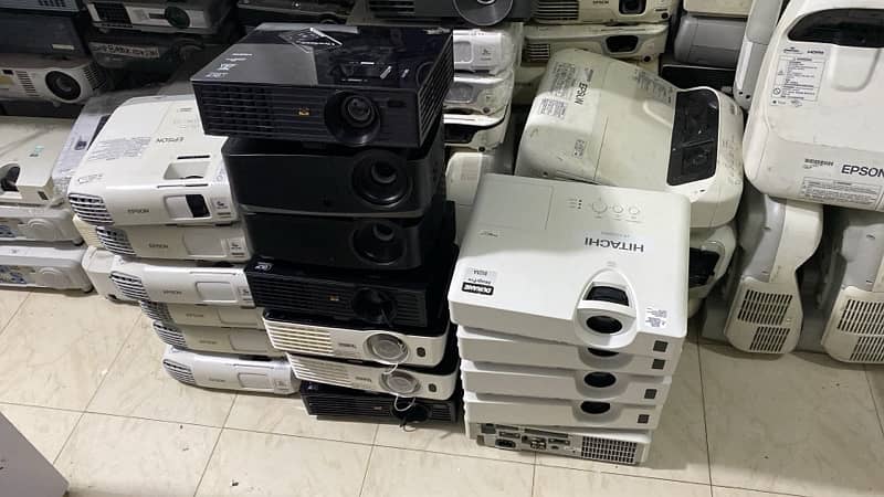 Projectors avalabel in all brands, Epson, sony, Panasonic, Viewsonic, 2