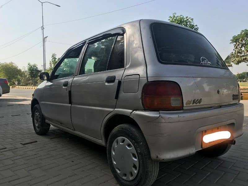 Daihatsu Cuore 2004 1