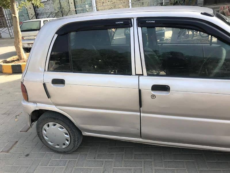 Daihatsu Cuore 2004 3