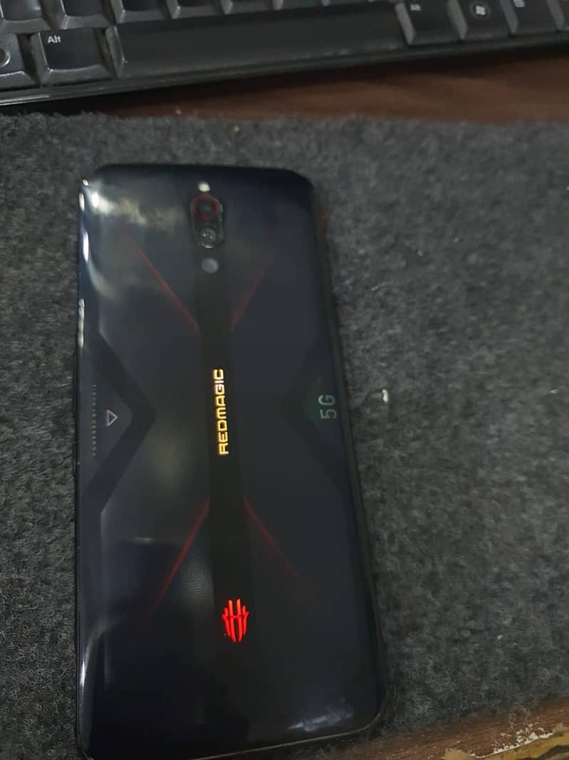 ZTE nubia Red Magic 5G  12/128 9