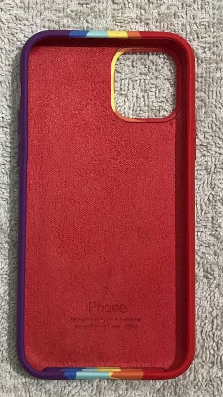 4 Silicon Covers For Different iPhones 8