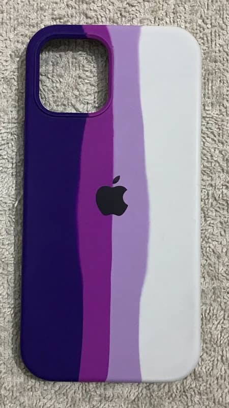 4 Silicon Covers For Different iPhones 9