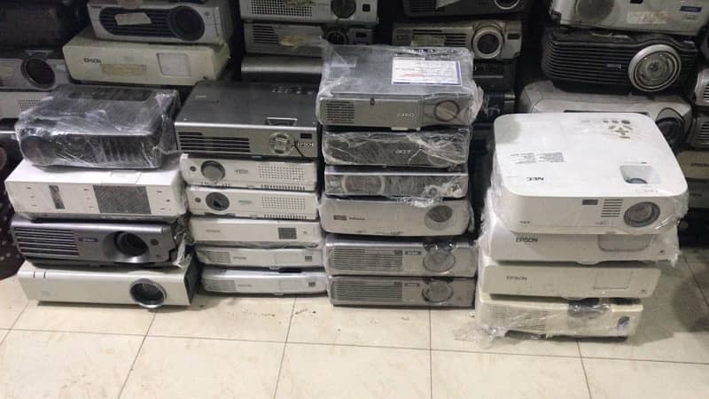 Epson,Optoma,Dell,Acer,Sony,Casio,Panasonic,Benq,viewsonic,hatachi etc 0