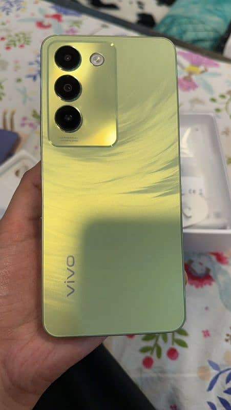 Vivo Y100 8/256 0