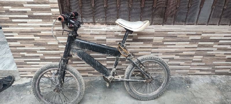 2 bicycle small size+medium size 4 sale location lhr 03004700296 3