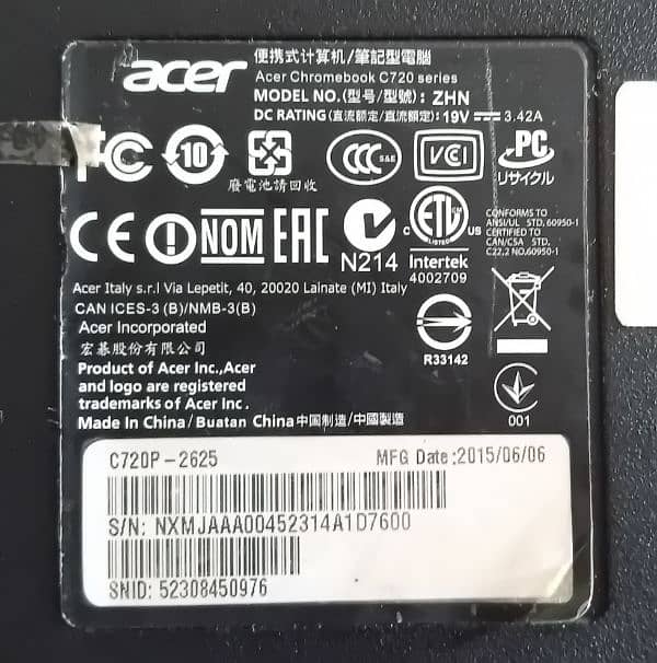 Acer Chromebook C720 Touchscreen 2