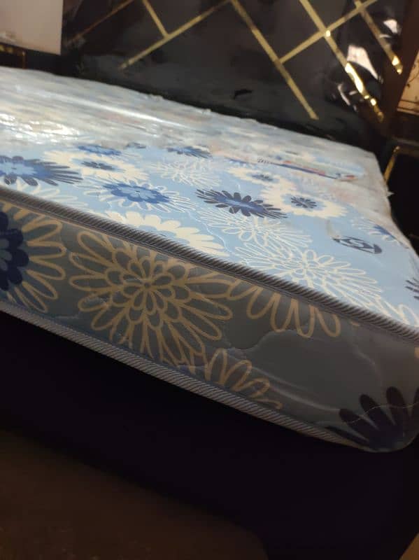 Diamond Service 5 inches Mattress 3