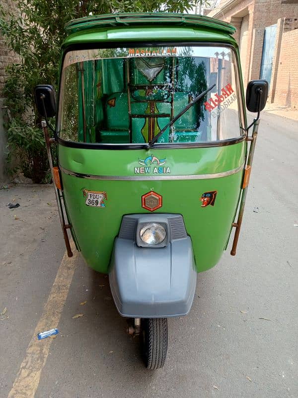 new Asia auto rickshaw medium 0