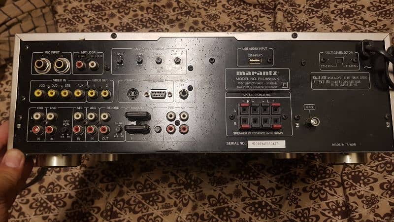 Marantz Amplifier 5