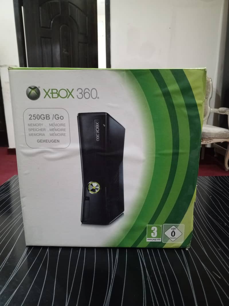 Xbox 360 Slim 5