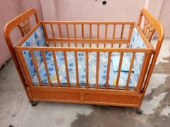 baby cot