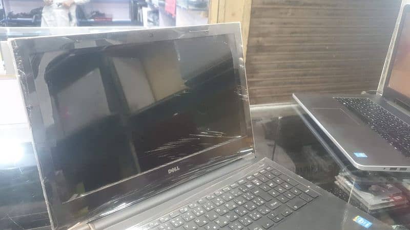 Dell Inspiron laptop 1