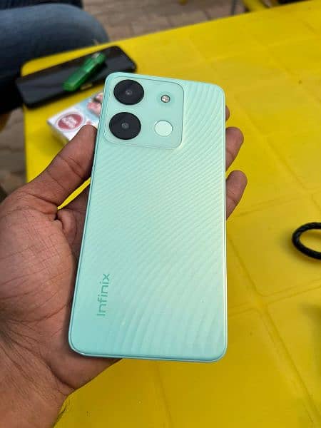 Infinix Smart 7 3