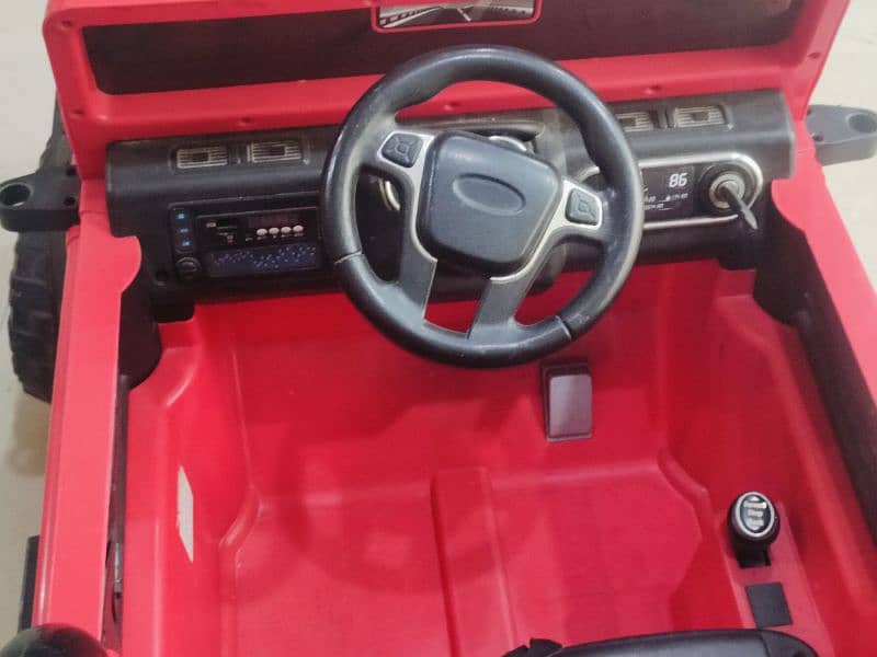 RED DOUBLE SEAT JEEP 11