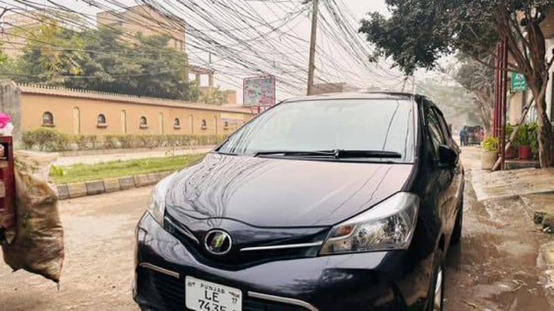 Toyota Vitz  limited edition  Shine 8