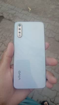 vivo s1