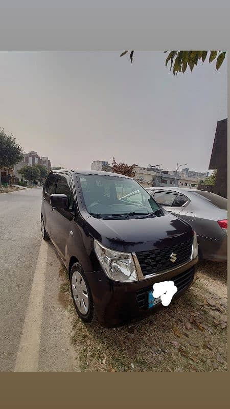 Suzuki Wagon R 2015 1