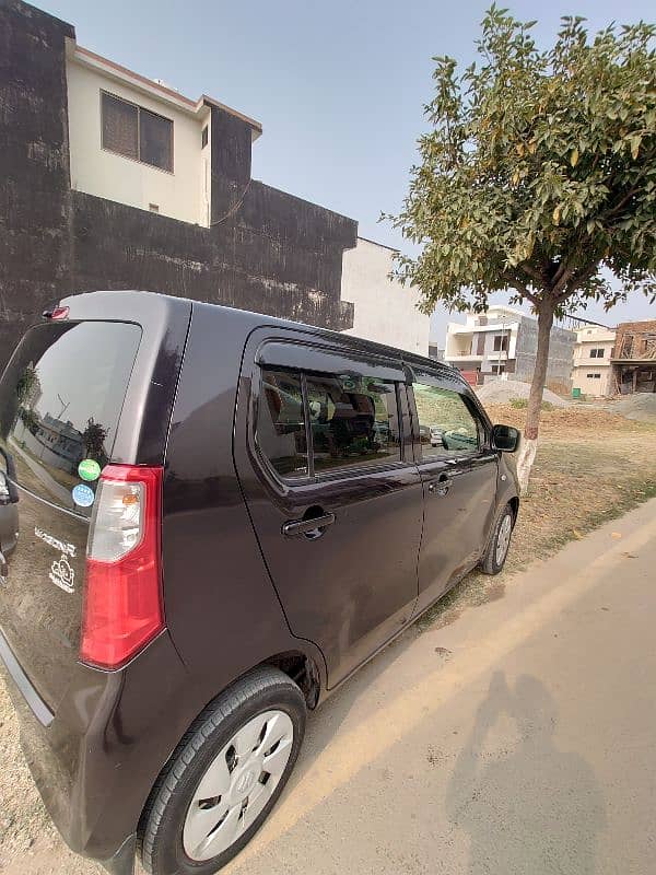 Suzuki Wagon R 2015 5