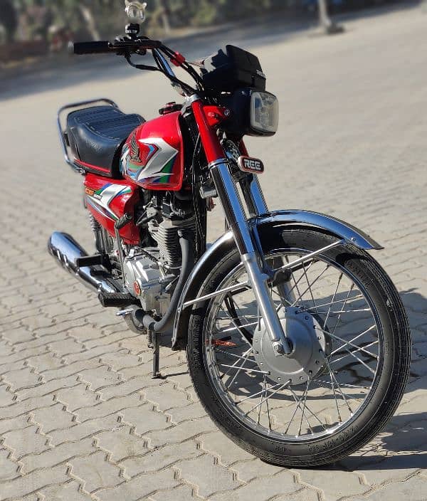 Untouched Honda 125 0