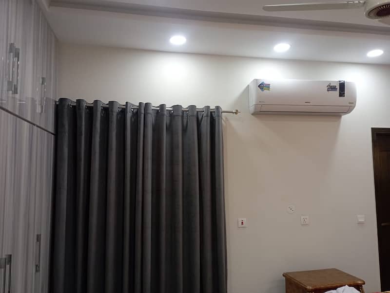 5 Marla Fully Furnished House For Rent in Bahria Town Lahore. 11