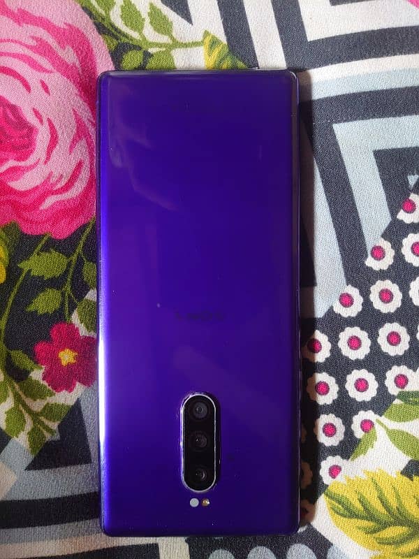 Sony Xperia 1.6/64. urgent sell.  Blue color . 10 by 10.03079856551 1