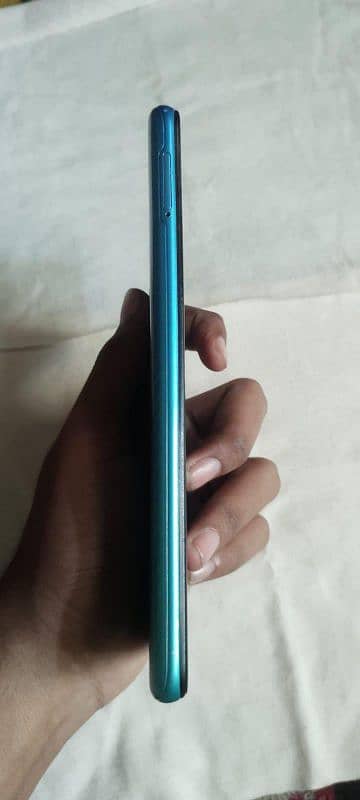 Tecno Spark 7T 4 GB 64 GB urgent 4