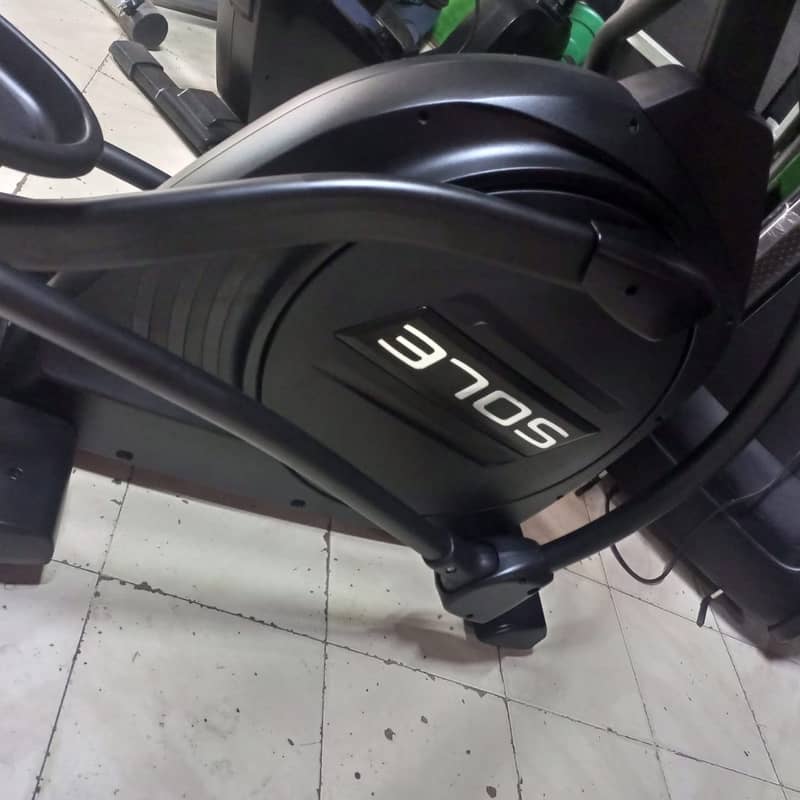 Elliptical trainer Sole 95E|Sole Fitness Elliptical Cross Trainer E95 12