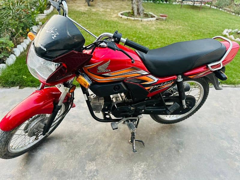 Honda Pridor Baiq motorcycle 0