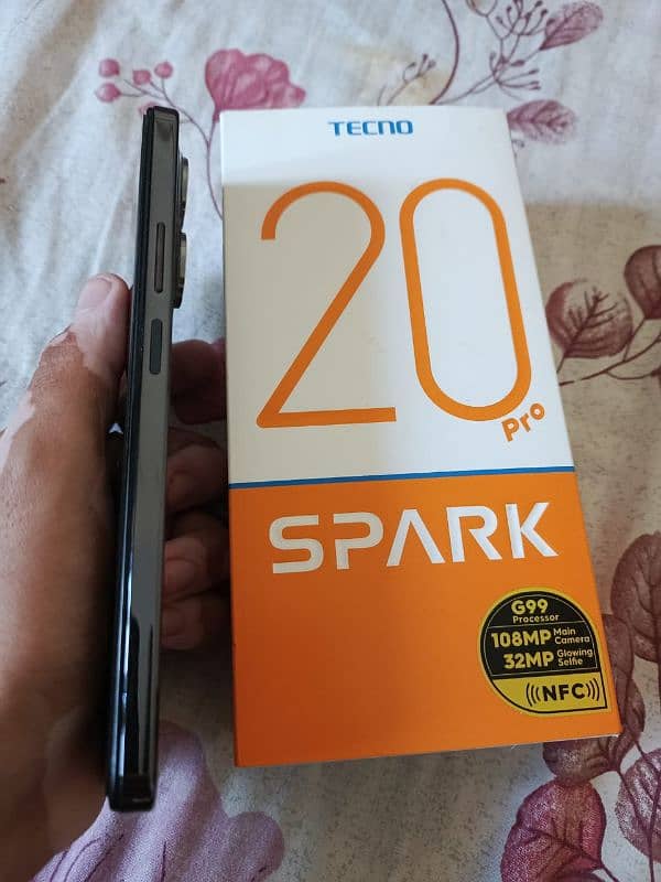 Tecno Spark 20 Pro 3