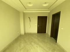 1-Bed Apartment for Sale in Bahria Town, Lahore - Great Investment!