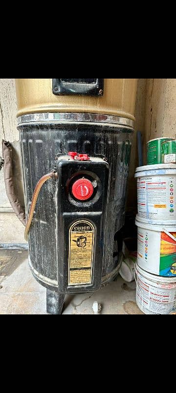 geyser 50 gallons canon original. 1